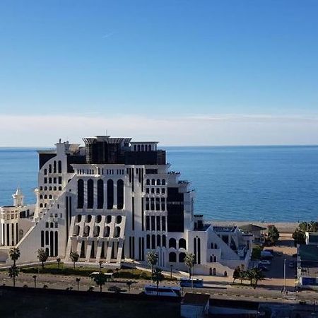 Sea Apartments Batumi Eksteriør billede